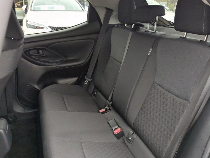 Photo 4 de l’annonce de TOYOTA Yaris d’occasion à vendre à MONTFAVET