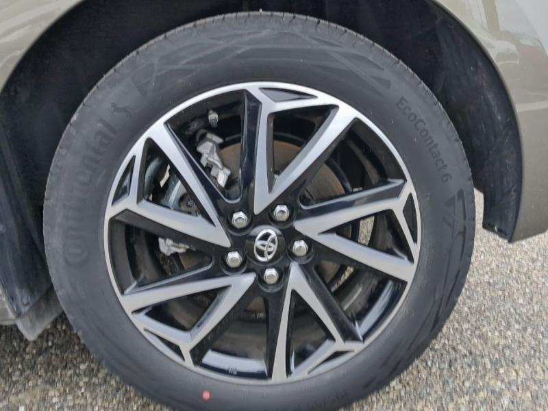 Photo 7 de l’annonce de TOYOTA Yaris d’occasion à vendre à MONTFAVET