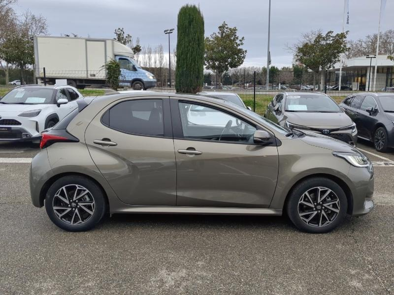 Photo 8 de l’annonce de TOYOTA Yaris d’occasion à vendre à MONTFAVET