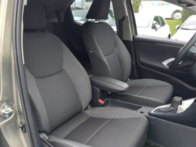 Photo 18 de l’annonce de TOYOTA Yaris d’occasion à vendre à MONTFAVET