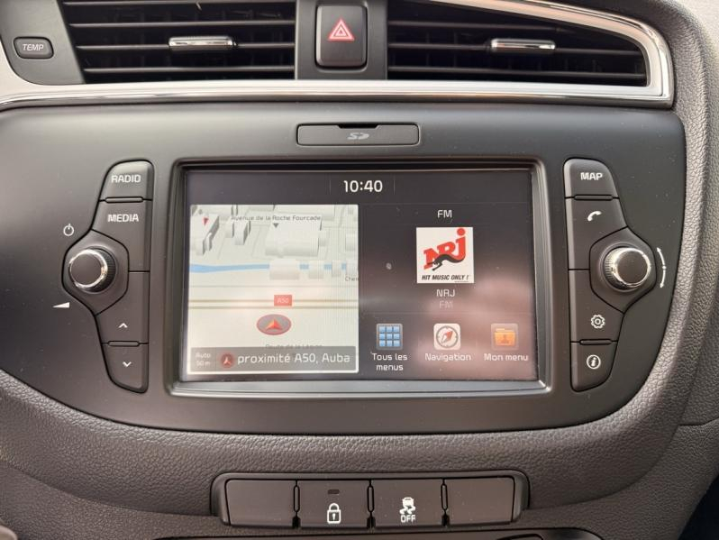 Photo 16 de l’annonce de KIA Cee'd d’occasion à vendre à AUBAGNE