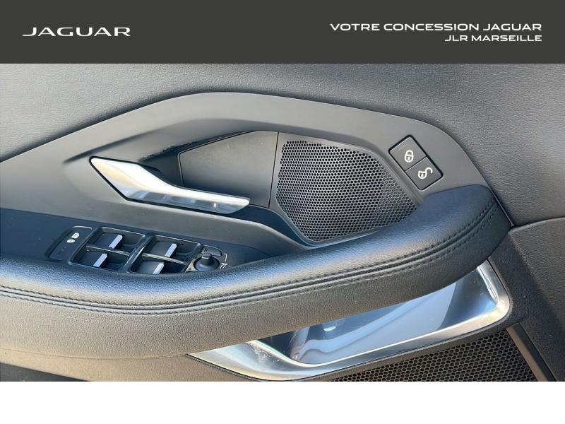 Photo 19 de l’annonce de JAGUAR E-Pace d’occasion à vendre à MARSEILLE