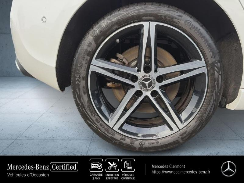Photo 11 de l’annonce de MERCEDES-BENZ Classe A d’occasion à vendre à AUBIÈRE