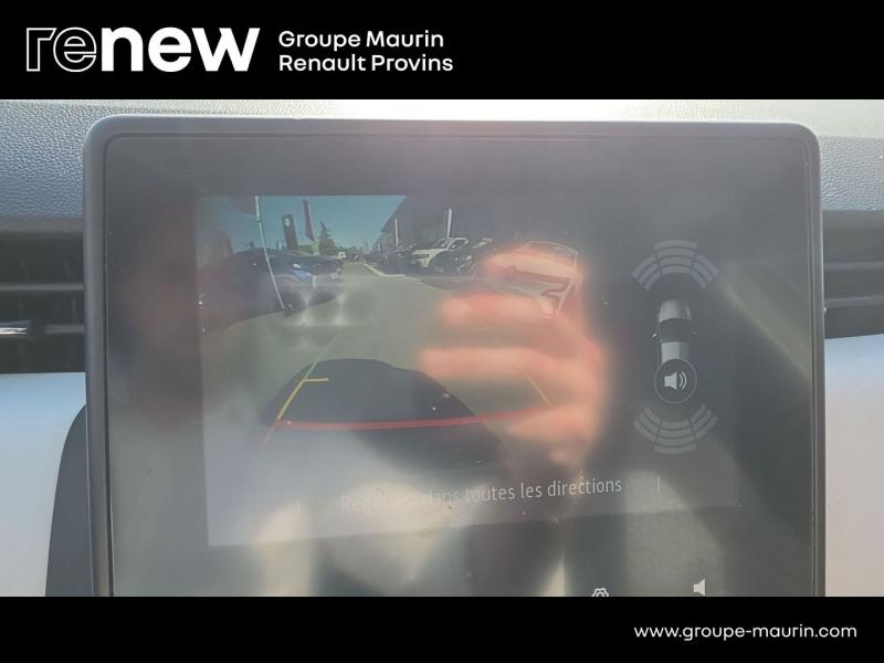 Photo 19 de l’annonce de RENAULT Clio d’occasion à vendre à PROVINS