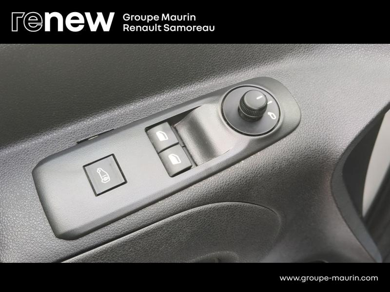 Photo 12 de l’annonce de PEUGEOT Partner d’occasion à vendre à SAMOREAU