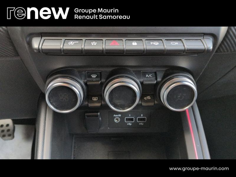 Photo 12 de l’annonce de RENAULT Clio d’occasion à vendre à SAMOREAU