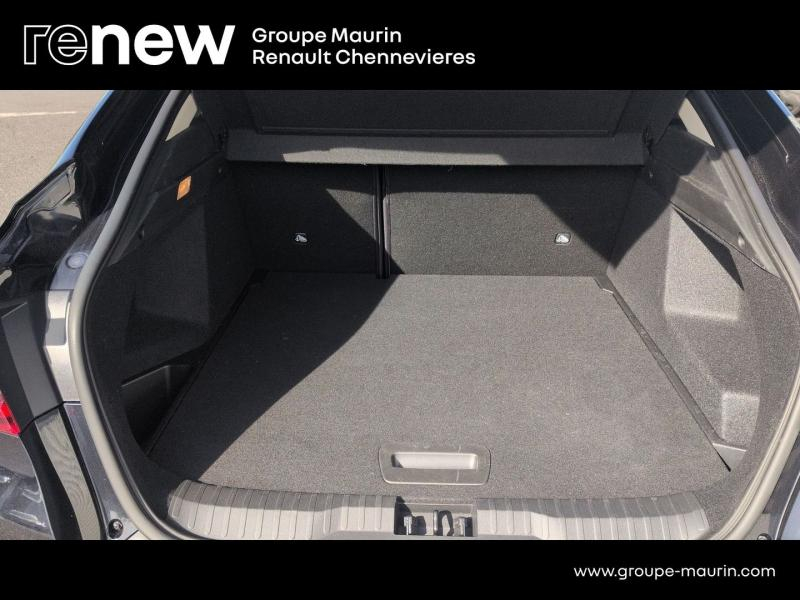 Photo 13 de l’annonce de RENAULT Arkana d’occasion à vendre à CHENNEVIÈRES-SUR-MARNE