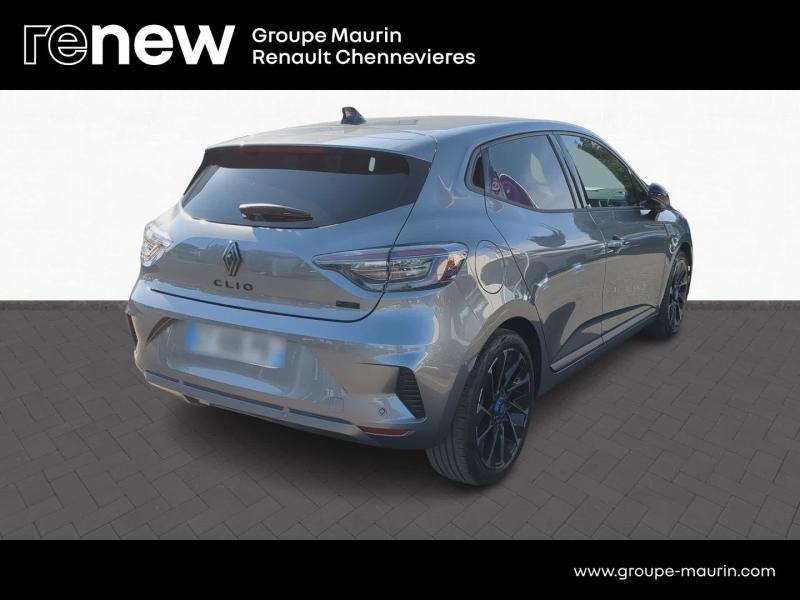 Photo 5 de l’annonce de RENAULT Clio d’occasion à vendre à CHENNEVIÈRES-SUR-MARNE