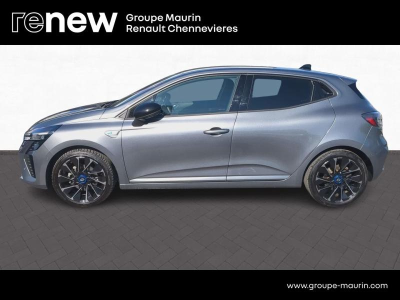 Photo 8 de l’annonce de RENAULT Clio d’occasion à vendre à CHENNEVIÈRES-SUR-MARNE