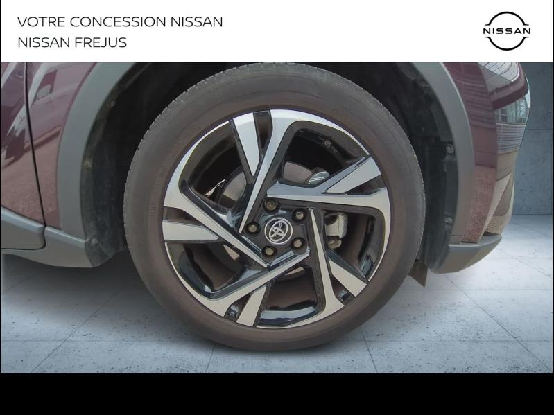 Photo 19 de l’annonce de TOYOTA C-HR d’occasion à vendre à FRÉJUS