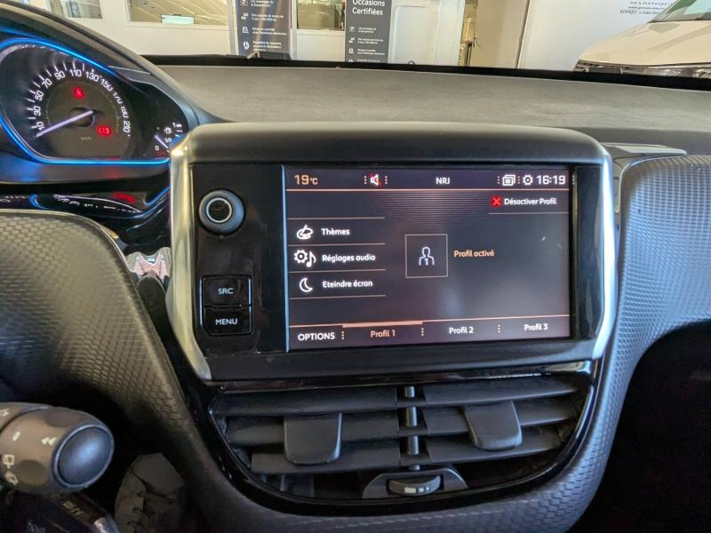 Photo 11 de l’annonce de PEUGEOT 2008 d’occasion à vendre à MANOSQUE