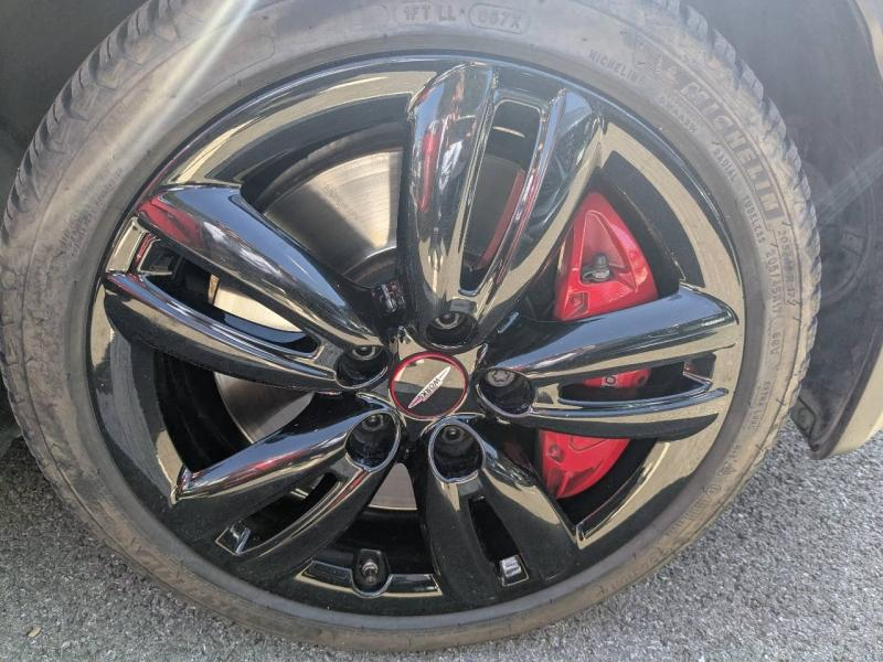 Photo 9 de l’annonce de MINI Cabrio d’occasion à vendre à FRÉJUS