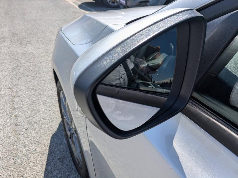 Photo 9 de l’annonce de FORD Focus d’occasion à vendre à DRAGUIGNAN