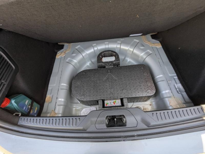 Photo 14 de l’annonce de FORD Focus d’occasion à vendre à DRAGUIGNAN