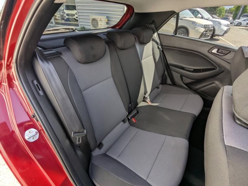 Photo 9 de l’annonce de HYUNDAI i20 d’occasion à vendre à DRAGUIGNAN