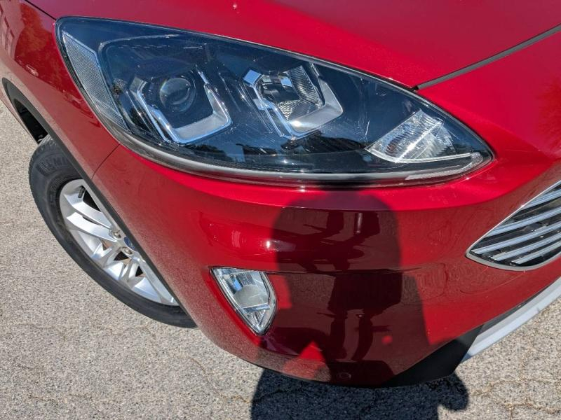 Photo 3 de l’annonce de FORD Kuga d’occasion à vendre à AIX-EN-PROVENCE