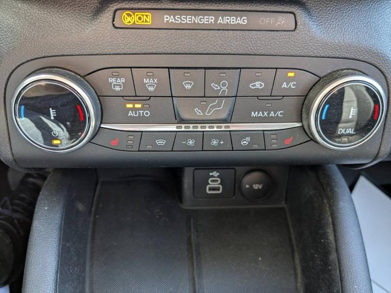 Photo 20 de l’annonce de FORD Kuga d’occasion à vendre à AIX-EN-PROVENCE