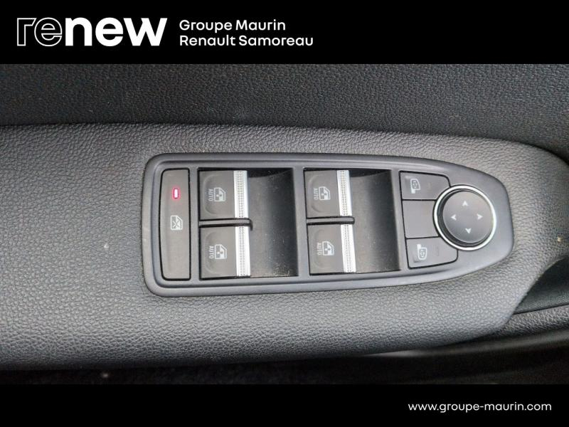 Photo 18 de l’annonce de RENAULT Captur d’occasion à vendre à SAMOREAU