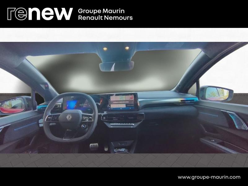 Photo 17 de l’annonce de RENAULT Clio d’occasion à vendre à SAINT PIERRE LES NEMOURS