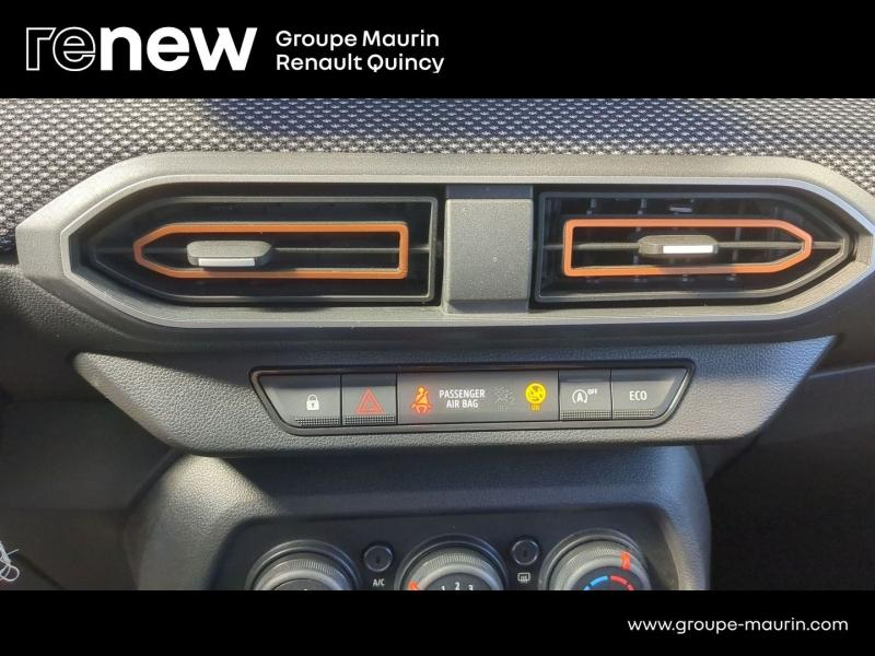 Photo 20 de l’annonce de DACIA Sandero d’occasion à vendre à QUINCY-SOUS-SÉNART