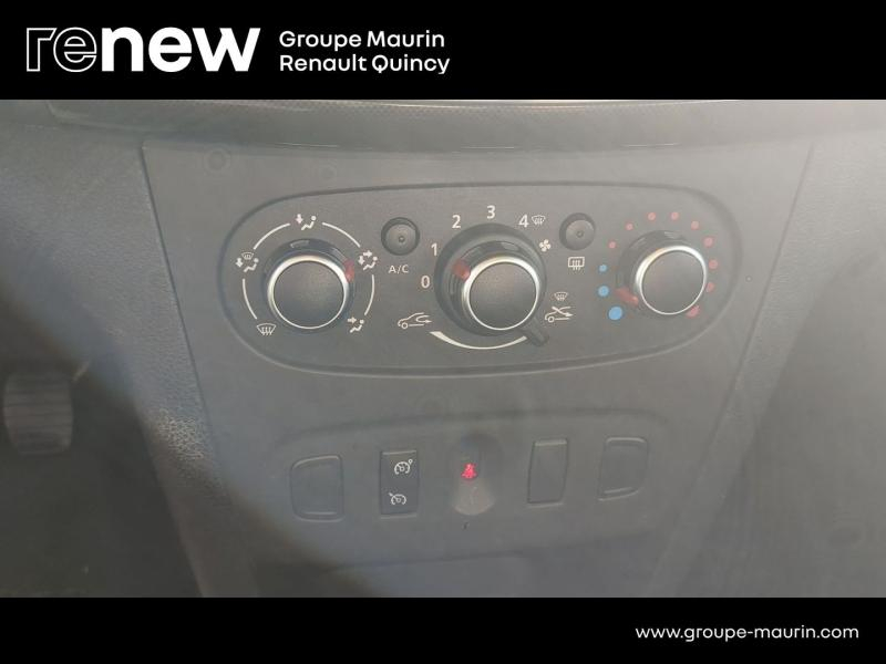 Photo 16 de l’annonce de DACIA Sandero d’occasion à vendre à QUINCY-SOUS-SÉNART