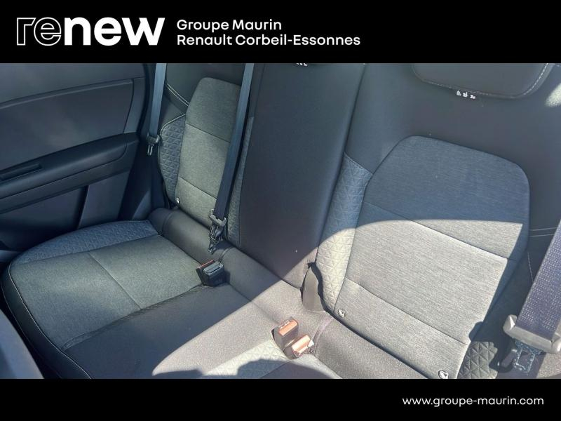 Photo 13 de l’annonce de RENAULT Captur d’occasion à vendre à CORBEIL-ESSONNES