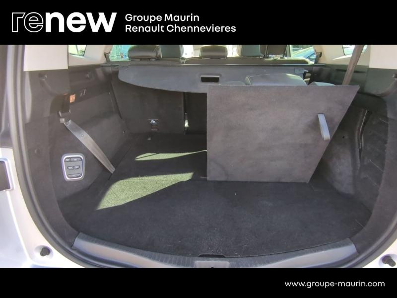 Photo 12 de l’annonce de RENAULT Grand Scenic d’occasion à vendre à CHENNEVIÈRES-SUR-MARNE