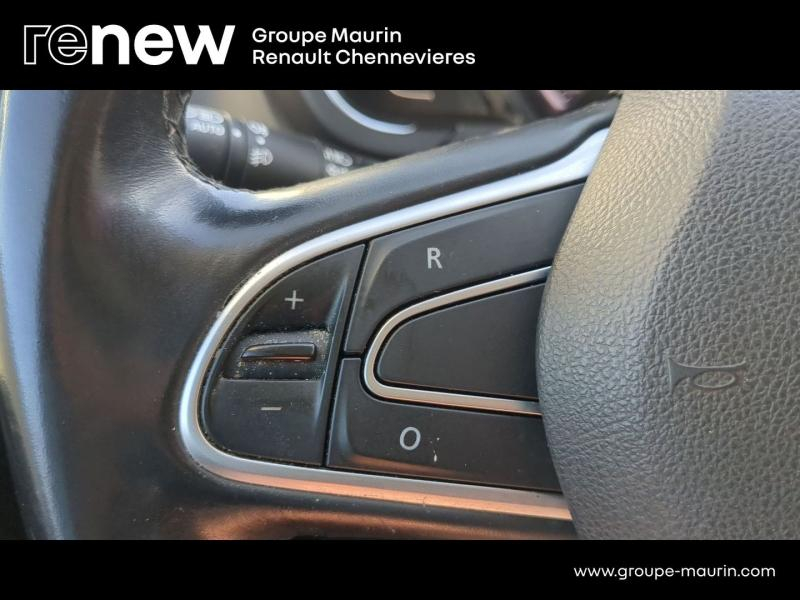 Photo 18 de l’annonce de RENAULT Grand Scenic d’occasion à vendre à CHENNEVIÈRES-SUR-MARNE