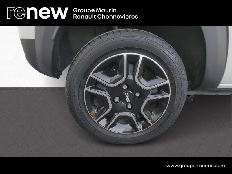 Photo 12 de l’annonce de DACIA Spring d’occasion à vendre à CHENNEVIÈRES-SUR-MARNE