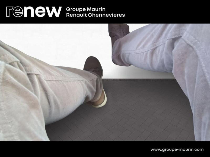 Photo 20 de l’annonce de DACIA Spring d’occasion à vendre à CHENNEVIÈRES-SUR-MARNE