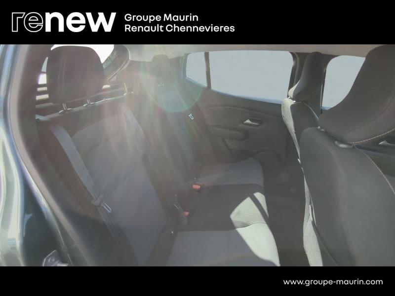Photo 16 de l’annonce de DACIA Sandero d’occasion à vendre à CHENNEVIÈRES-SUR-MARNE