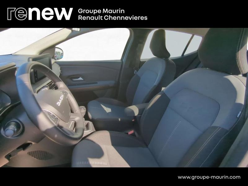 Photo 20 de l’annonce de DACIA Sandero d’occasion à vendre à CHENNEVIÈRES-SUR-MARNE