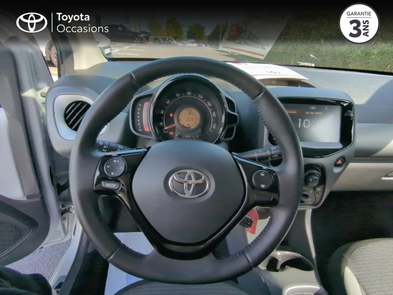Photo 9 de l’annonce de TOYOTA Aygo d’occasion à vendre à AUBIÈRE