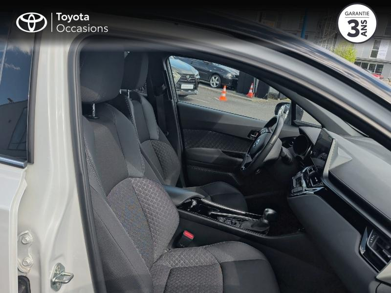 Photo 6 de l’annonce de TOYOTA C-HR d’occasion à vendre à AUBIÈRE