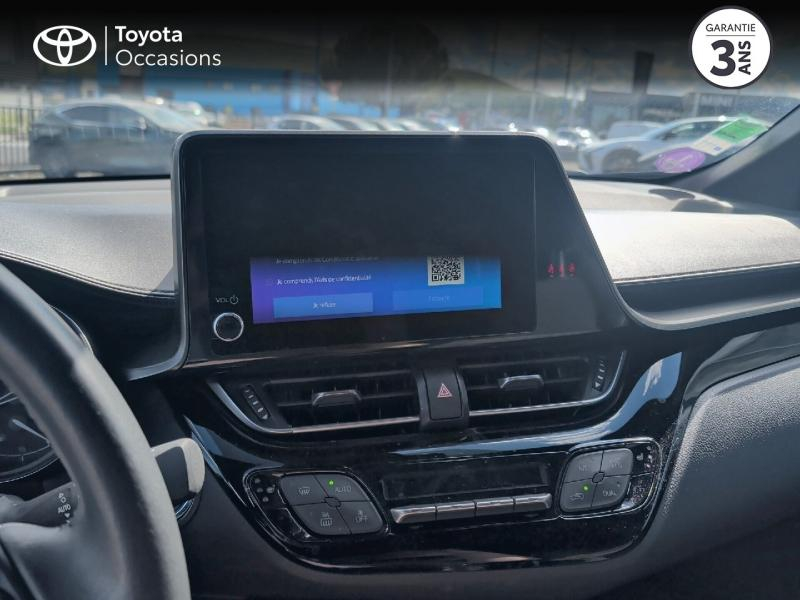 Photo 15 de l’annonce de TOYOTA C-HR d’occasion à vendre à AUBIÈRE