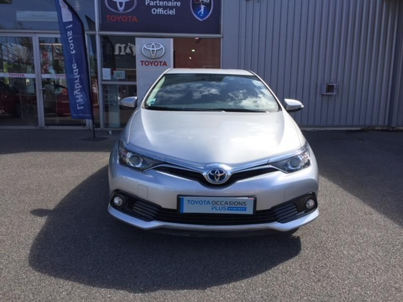 Photo 4 de l’annonce de TOYOTA Auris d’occasion à vendre à LATTES