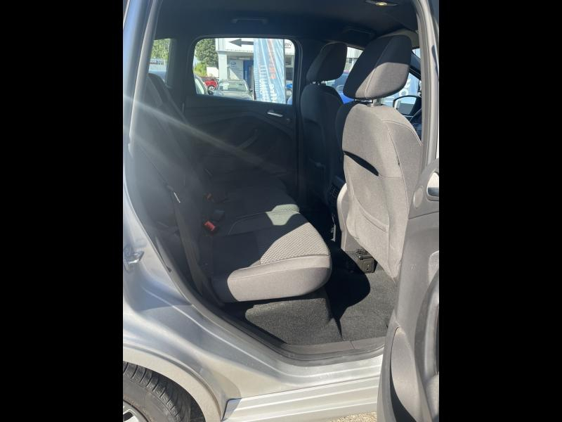 Photo 12 de l’annonce de FORD C-MAX d’occasion à vendre à CARPENTRAS