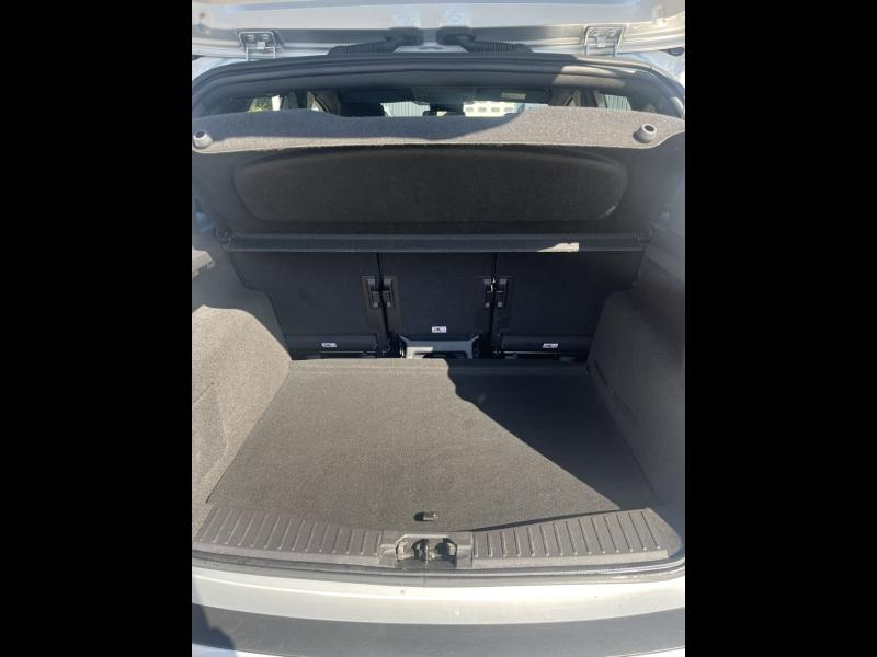 Photo 14 de l’annonce de FORD C-MAX d’occasion à vendre à CARPENTRAS