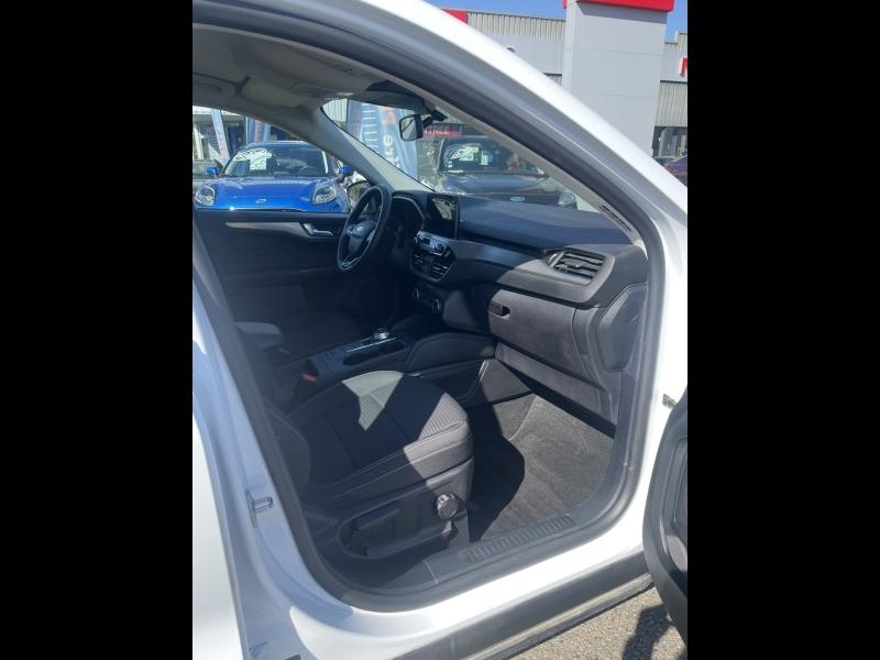 Photo 14 de l’annonce de FORD Kuga d’occasion à vendre à CARPENTRAS