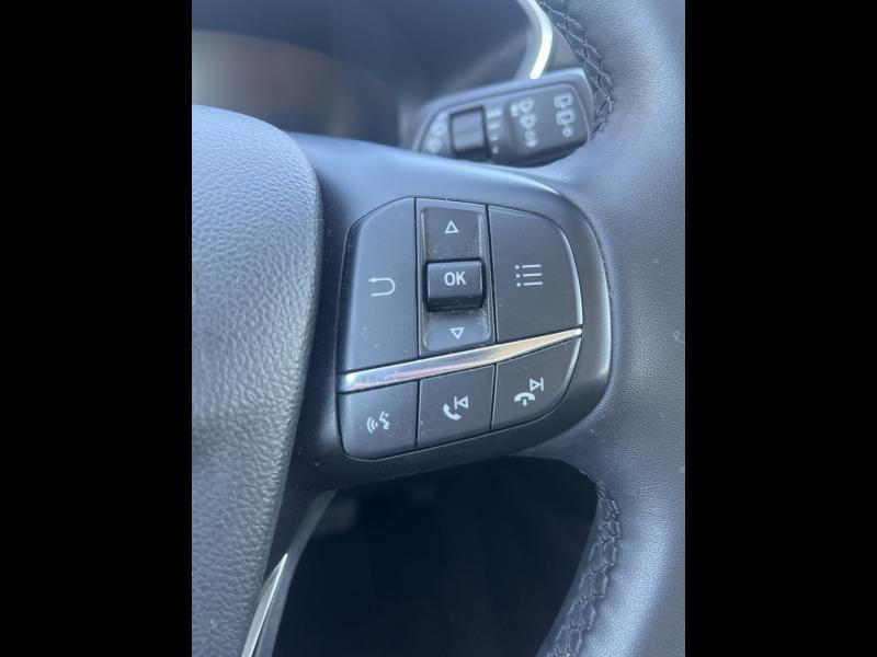 Photo 20 de l’annonce de FORD Kuga d’occasion à vendre à CARPENTRAS