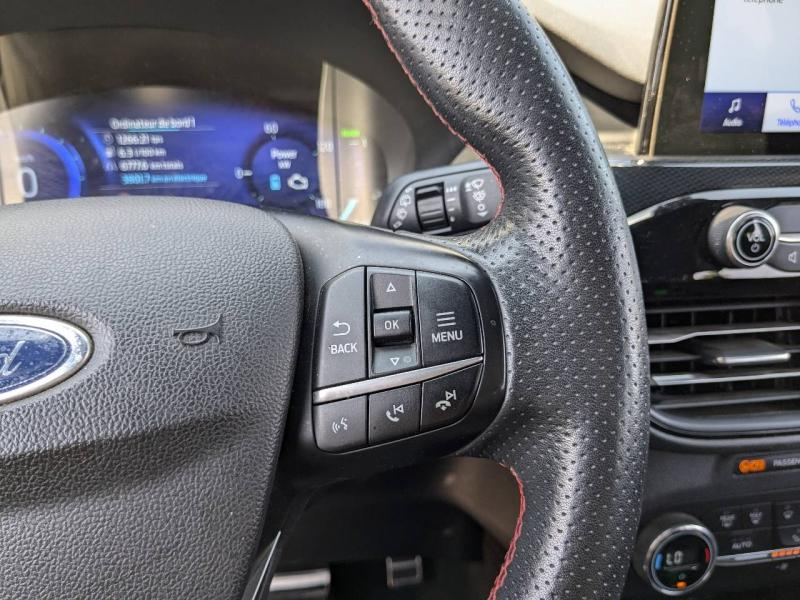 Photo 10 de l’annonce de FORD Kuga d’occasion à vendre à AUBAGNE