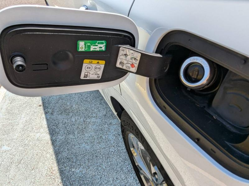 Photo 20 de l’annonce de FORD Kuga d’occasion à vendre à AUBAGNE