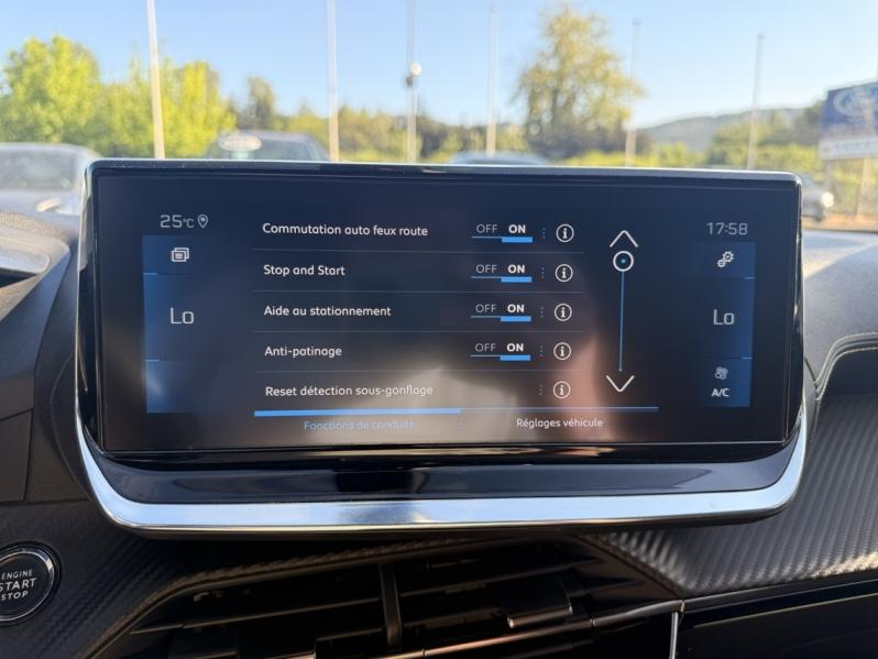 Photo 16 de l’annonce de PEUGEOT 2008 d’occasion à vendre à AUBAGNE