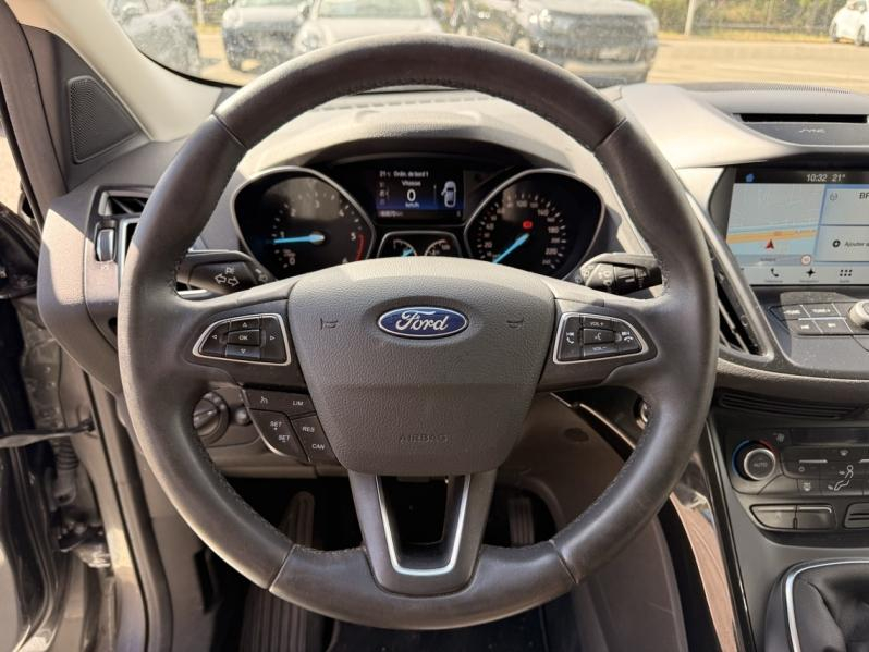 Photo 13 de l’annonce de FORD Kuga d’occasion à vendre à AUBAGNE