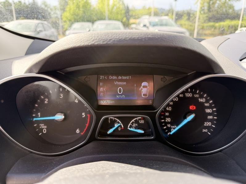 Photo 14 de l’annonce de FORD Kuga d’occasion à vendre à AUBAGNE