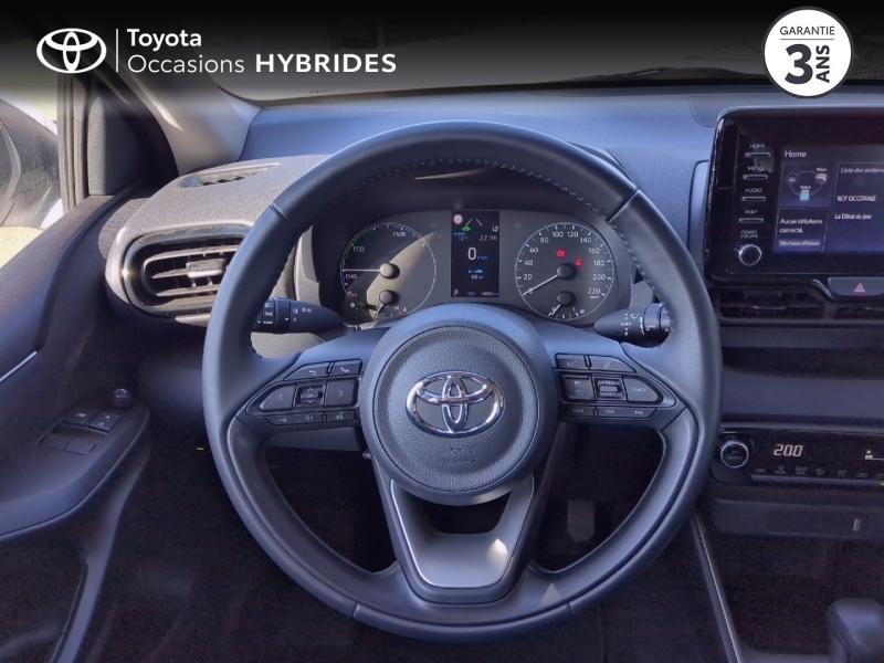 Photo 9 de l’annonce de TOYOTA Yaris d’occasion à vendre à ARLES