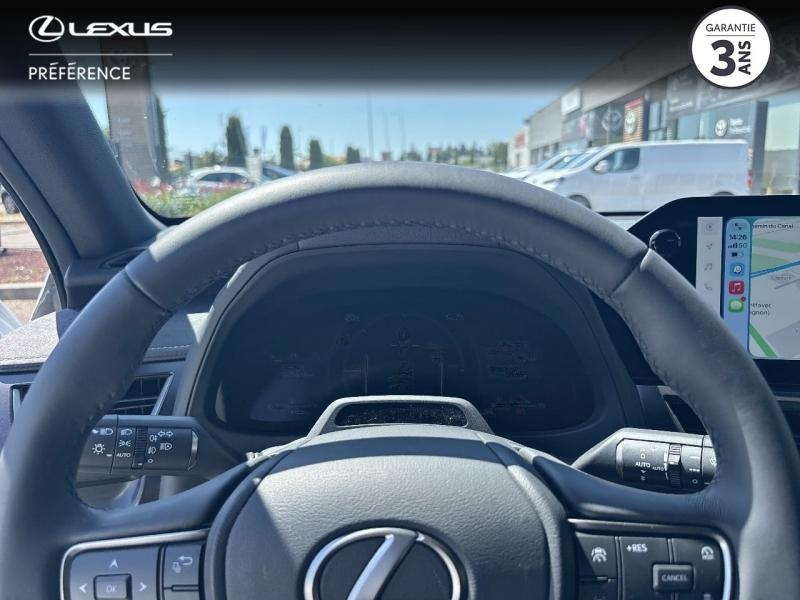 Photo 8 de l’annonce de LEXUS UX d’occasion à vendre à MONTFAVET