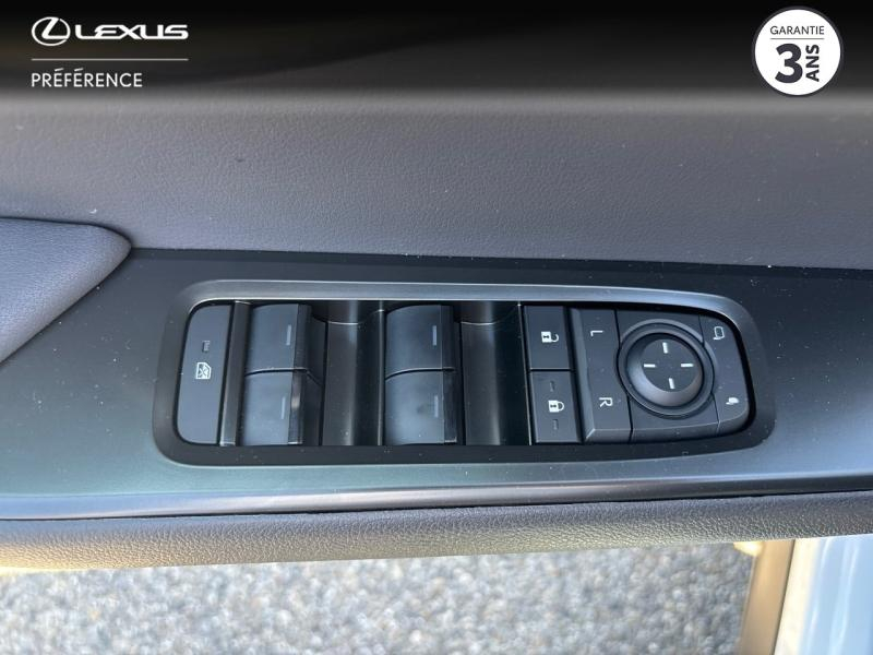 Photo 12 de l’annonce de LEXUS UX d’occasion à vendre à MONTFAVET