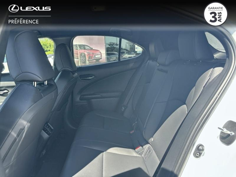 Photo 14 de l’annonce de LEXUS UX d’occasion à vendre à MONTFAVET