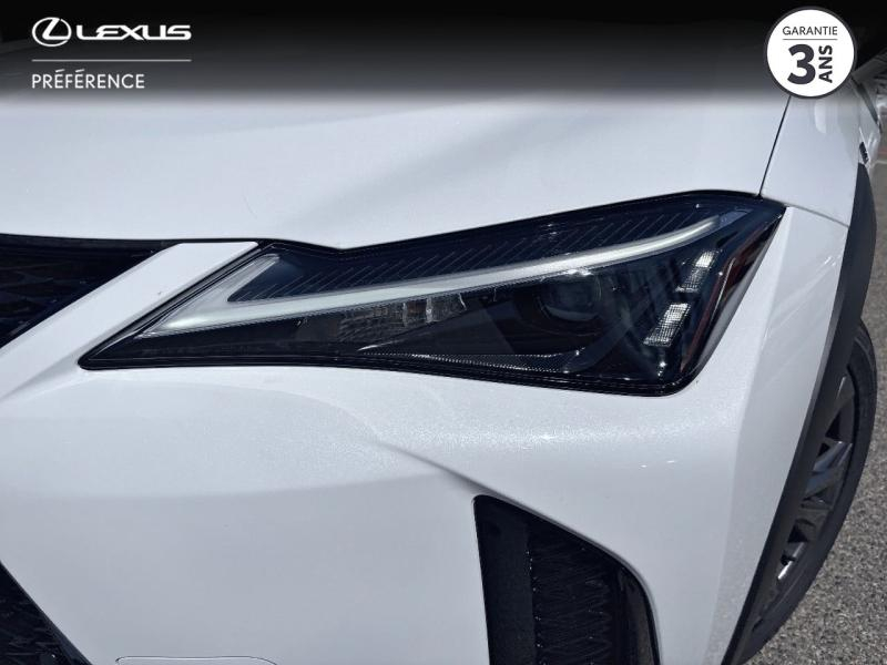 Photo 16 de l’annonce de LEXUS UX d’occasion à vendre à MONTFAVET